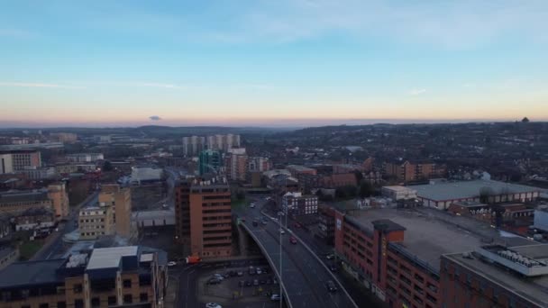Filmagem Aérea Cidade Central Luton Edifícios Durante Pôr Sol Vista — Vídeo de Stock