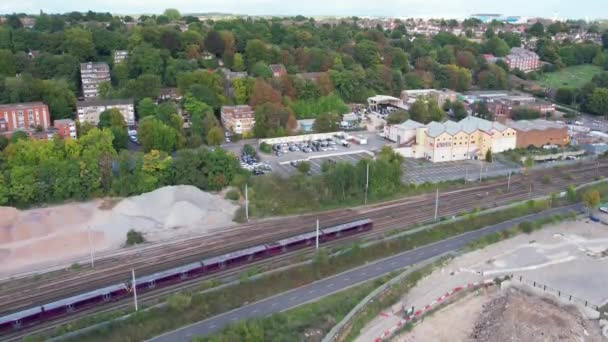 Aerial Footage Northern Luton Central Railway Station Luton Town England — Vídeos de Stock