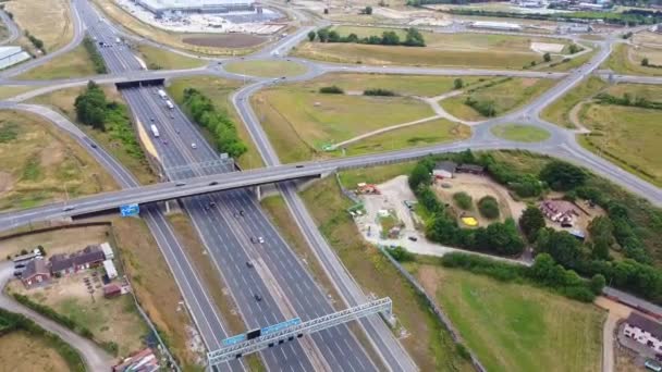 Aerial Footage British Motorways Traffic Junction 11A Luton City England — стокове відео