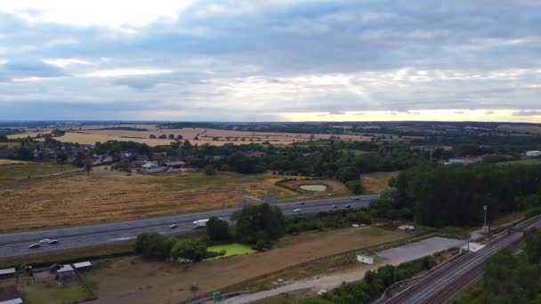 Flygbilder Brittiska Motorvägar Och Trafik Vid Junction 11A Luton City — Stockvideo