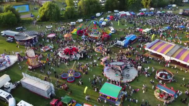 High Angle Footage Public Funfair Celebrado Lewsey Public Park Luton — Vídeo de stock
