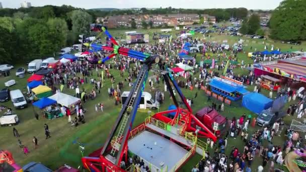 High Angle Footage Public Funfair Held Lewsey Public Park Luton — Stok Video