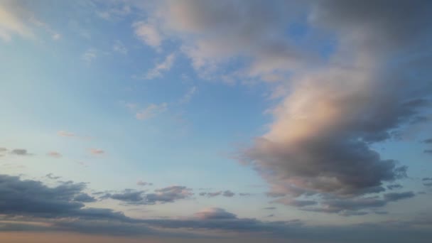 Mavi Gök Muhteşem Manzarası Büyük Britanya Günbatımında Bulut Var — Stok video