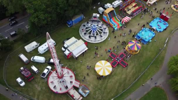 High Angle Footage Public Funfair Tenue Parc Public Wardown Luton — Video