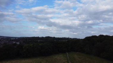 Luton Şehri üzerinde Fırtına Bulutları, İngiltere, Birleşik Krallık