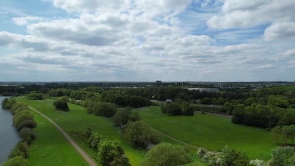 High Angle Filmagem Caldecotte Lake Milton Keynes City England Reino — Vídeo de Stock