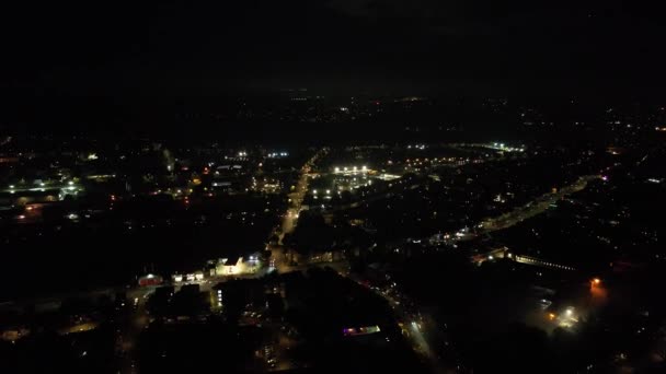 Ngiltere Nin Luton Şehrinin Yüksek Açılı Görüntüleri Aydınlanmış Şehir Merkezi — Stok video
