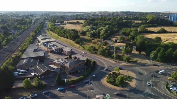 Luton City Traffic Leagrave Station 사이트 2022 Drone 카메라로 촬영되었다 — 비디오