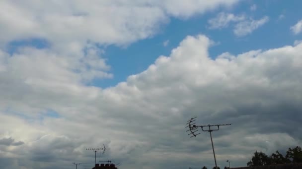 Time Lapse High Angle Footage Fast Moving Eső Viharfelhők Város — Stock videók
