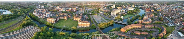 英国英格兰中部贝德福德市 2023年5月27日 贝德福德市的空中景观 — 图库照片