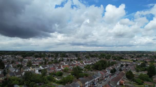 Silné Větry Rychle Pohybujícími Dramatickými Mraky Obloha Nad Luton City — Stock video