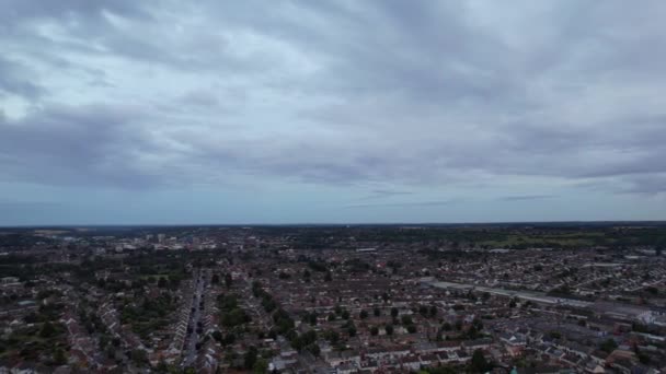 High Angle Footage Clouds Sky Luton City England Sunset Inglés — Vídeos de Stock