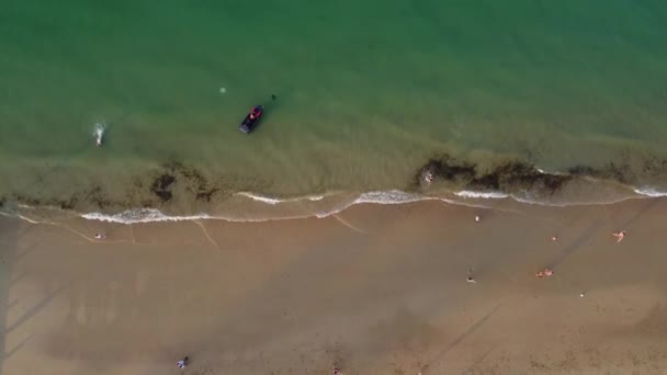 イギリス イギリス ボーンマス 2022年8月18日 ボーンマスビーチのスローモーフ — ストック動画