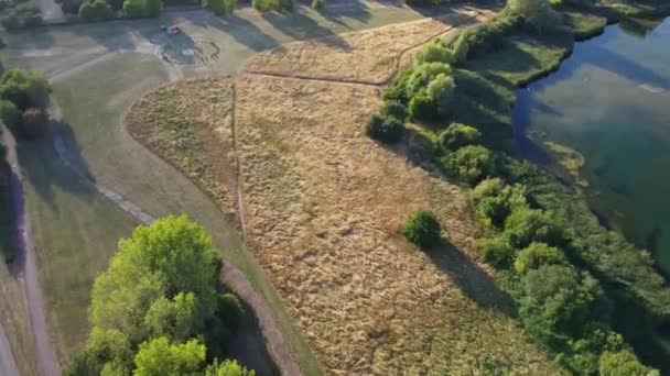 Milton Keynes Ngiltere Birleşik Krallık Ağustos 2023 Willen Gölü Manzarası — Stok video