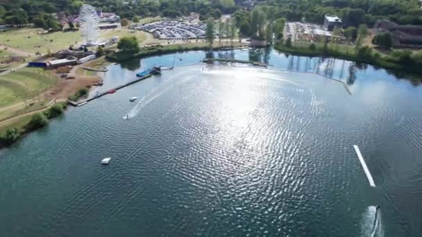 英国ミルトン ケインズ 2023年8月21日 ウィレン湖の眺め — ストック動画