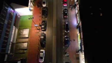 Yakındaki Yol 'un Zaman Hızı videosu