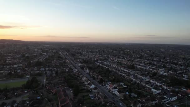 英国卢顿 2023年1月30日 日落时分 英国卢顿市上空的高视角落日 — 图库视频影像