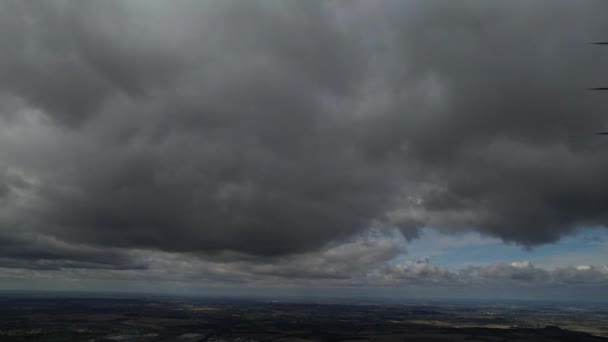 High Angle View Fast Moving Dramatic Clouds Sky Luton City — Vídeo de Stock