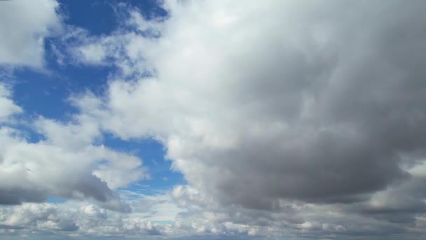 High Angle View Fast Moving Dramatic Clouds Sky Luton City — Stock Video