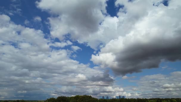 Самое Красивое Небо Облака Прямо Перед Закатом Над Англией Великобритания — стоковое видео
