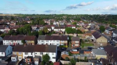 Luton City, İngiltere 'deki Yüksek Angle Residential Homes. 27 Temmuz 2023 'te Drone' un Kamerası ile yakalanmış.