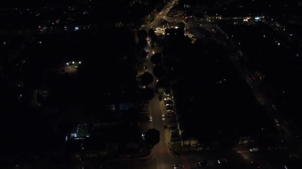 英国灯火通明的卢顿市午夜空中景观 高角镜头 于2023年7月28日用无人机拍摄 — 图库视频影像