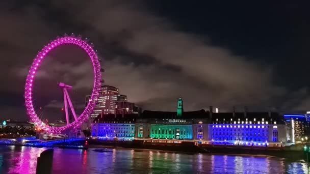 Prachtig Uitzicht Verlichte London Eye Bij Westminster Central London Nachts — Stockvideo