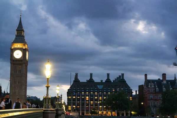 Piękny Zapis Illuminated River Thames Londyńskim Oku Westminster Big Ben — Zdjęcie stockowe