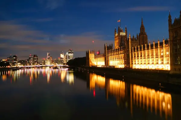 Krásné Záběry Osvícené Řeky Temže Londýnského Oka Westminsteru Big Ben — Stock fotografie