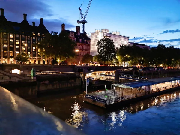 Vackra Bilder Upplysta British Road London Öga Från River Thames — Stockfoto