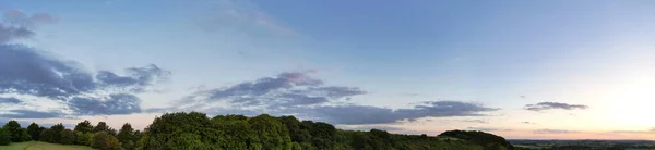 Dramaattinen Pilvet Taivas Yli Luton City England Korkean Kulman Lennokin — kuvapankkivalokuva