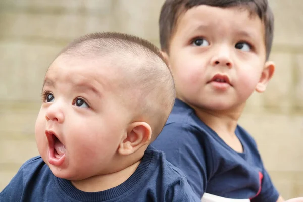 Year Old Months Old Baby Brothers Enjoying Trampoline Home Garden — Stock Photo, Image