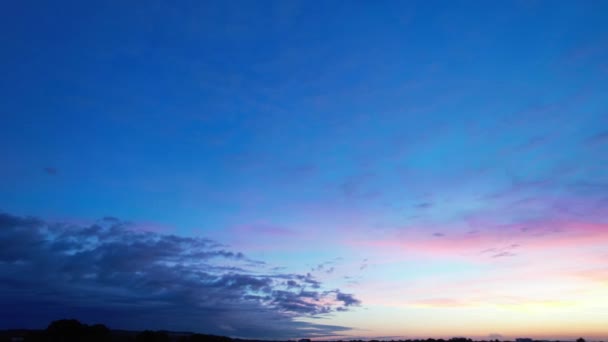 High Angle Footage Most Beautiful Colourful Sky Orange Purple Clouds — Vídeos de Stock