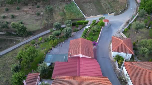 Zwiedzanie Porto Portugalii Nagranie Zrobiono Kamerą Drone Podczas Ciepłego Zachodu — Wideo stockowe