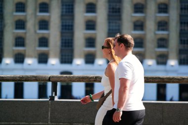 Uluslararası Turist Halkının En Güzel Görüntüsü 4 Haziran 2023 'te İngiltere' nin başkenti Londra 'daki Tower Bridge ve Thames Nehri' ni ziyaret ediyor.