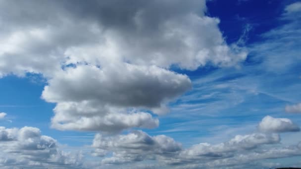 Hoge Hoek Drone Camera Beeld Van Dramatische Wolken Lucht Boven — Stockvideo