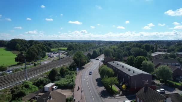 Beautiful Aerial Footage Train Tracks Passing Luton City Dan Approaching — Stok Video