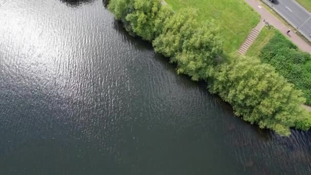 Légi Felvétel Legszebb Brit Utak Forgalom Áthaladó Caldecotte Lake Milton — Stock videók