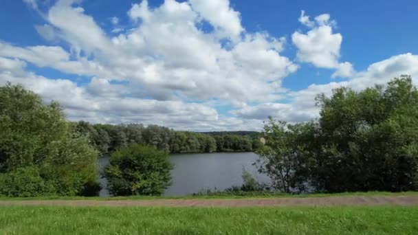 Veduta Aerea Milton Keynes City England Intorno Lago Caldecotte Filmato — Video Stock