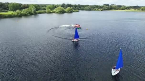 Ngiltere Nin Milton Keynes Şehrinde Bulunan Caldecotte Gölü Ndeki People — Stok video