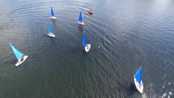 High Angle Metraggio Persone Barca Caldecotte Lake Situato Milton Keynes — Video Stock