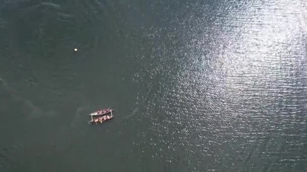 High Angle Metraggio Persone Barca Caldecotte Lake Situato Milton Keynes — Video Stock