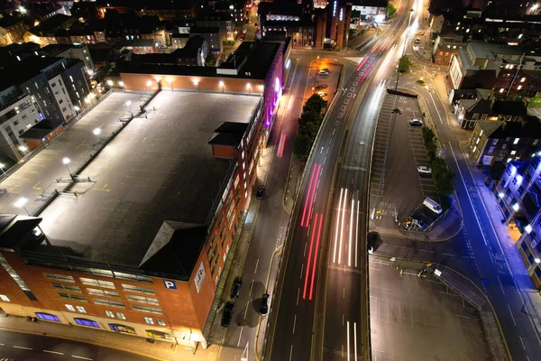 Flygfoto Över Upplysta Downtown Byggnader Vägar Och Central Luton City — Stockfoto