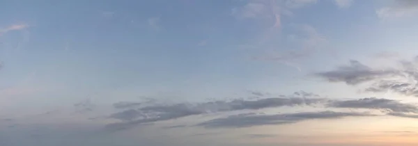 Gyönyörű Drámai Felhők Napnyugtakor Luton Anglia Kép Rögzítve 2023 Szeptember — Stock Fotó