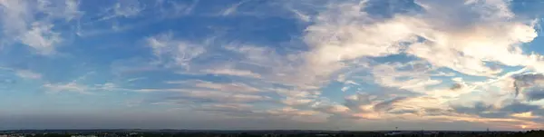Most Beautiful Panoramic View Sky Dramatic Clouds Luton City England — Stock Photo, Image