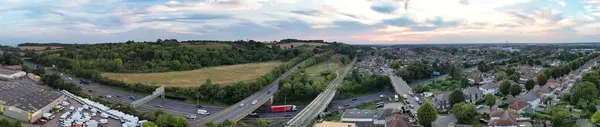イギリスのルートンシティの空中ビュー 映像は2023年9月7日にドローンのカメラで撮影されました — ストック写真