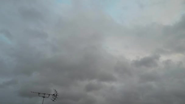 Time Lapse Filmato Nuvole Veloci Movimento Sopra Inghilterra Regno Unito — Video Stock