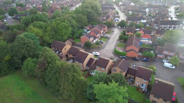 Luftaufnahme Der Britischen Stadt Luton Bei Sonnenuntergang Aufnahmen Mit Drohne — Stockvideo