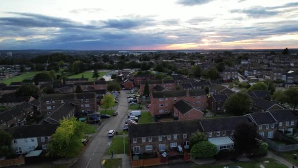 Büyük Britanya Nın Luton Şehrinin Günbatımındaki Hava Görüntüleri Görüntü Nın — Stok video