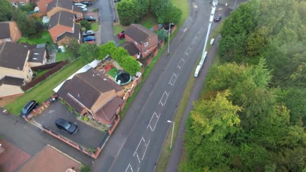 Luftaufnahme Der Britischen Stadt Luton Bei Sonnenuntergang Aufnahmen Mit Drohne — Stockvideo